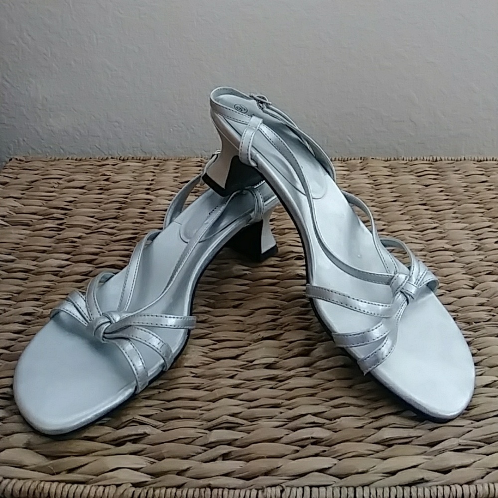 White stag. Casual sandals.